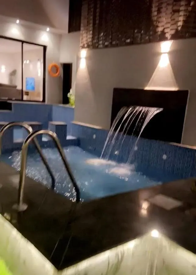 Chalet شاليه بلاك وايت Villa Jeddah