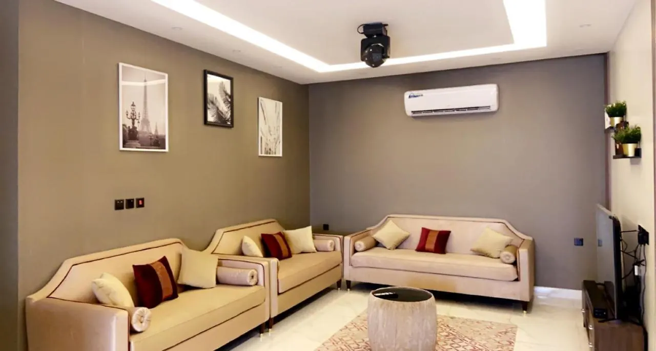 شاليه بلاك وايت Villa Jeddah Chalet